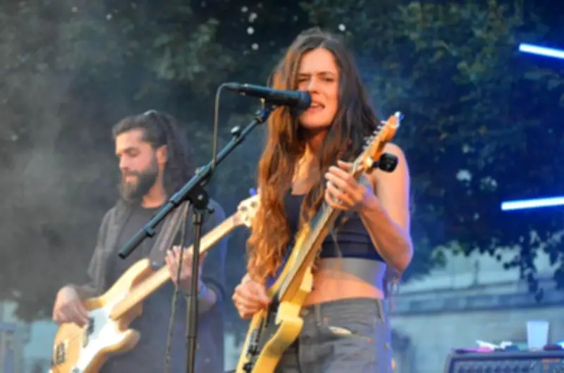 Élise Frank : du blues rock authentique entre Rochefort et l'Europe