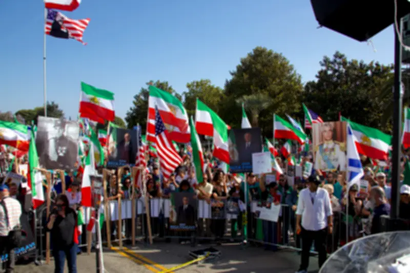 À Los Angeles, la diaspora iranienne divisée sur l'aide militaire américaine