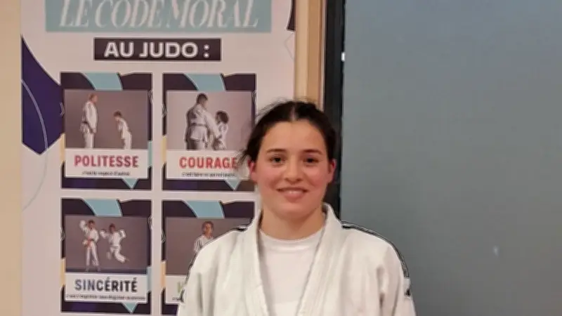 Louise Chambon, nouvelle ceinture noire au Judo club floracois