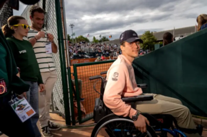 Lucas Féron, arbitre de tennis, renaît après un traumatisme crânien