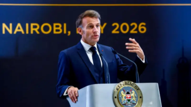Macron défend l'Europe face à la Chine en Afrique