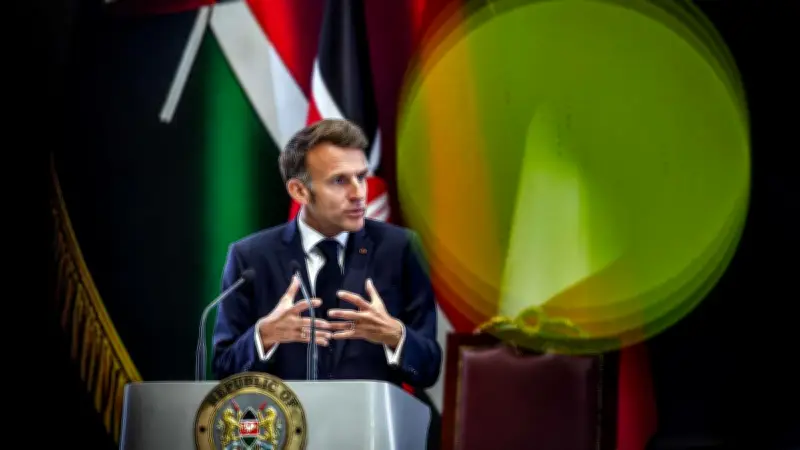 Macron espère une reprise des relations avec l'Algérie et critique les postures politiques