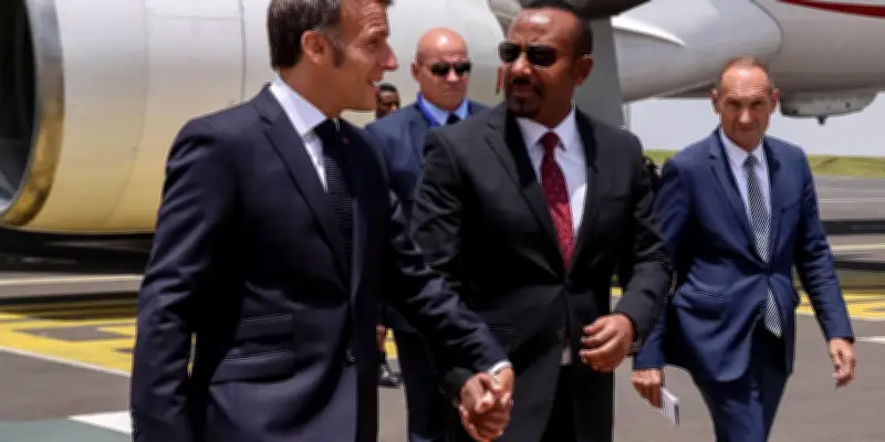 Macron et Abiy Ahmed : une relation privilégiée malgré les massacres au Tigré
