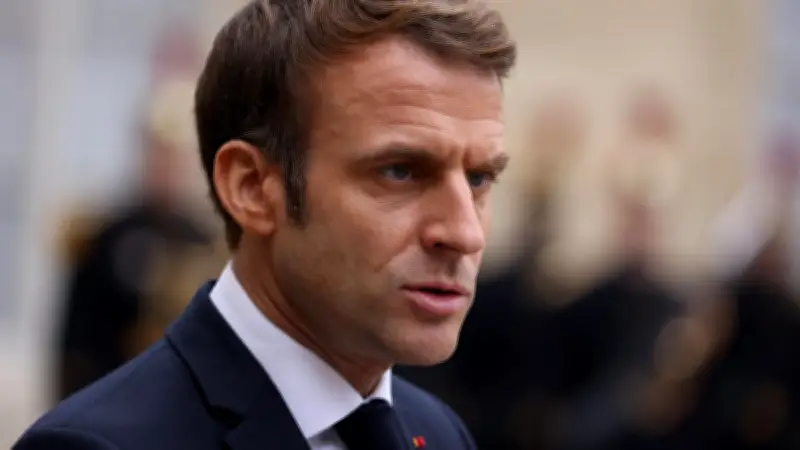 Macron : l'attaque russe montre que Moscou ne sait pas terminer la guerre