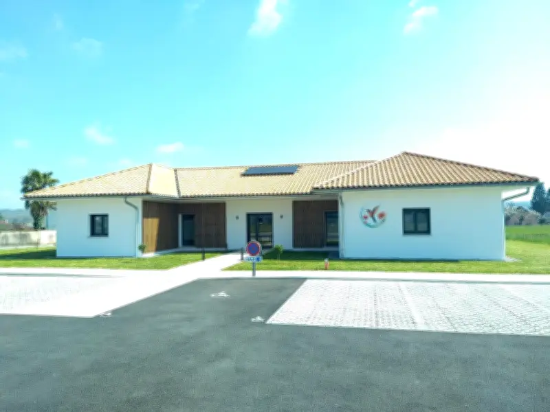 Maison de santé des Gaves : soins pour femmes et enfants à Susmiou