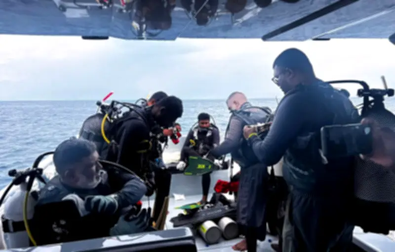 Maldives : les corps de quatre plongeurs italiens retrouvés dans une grotte