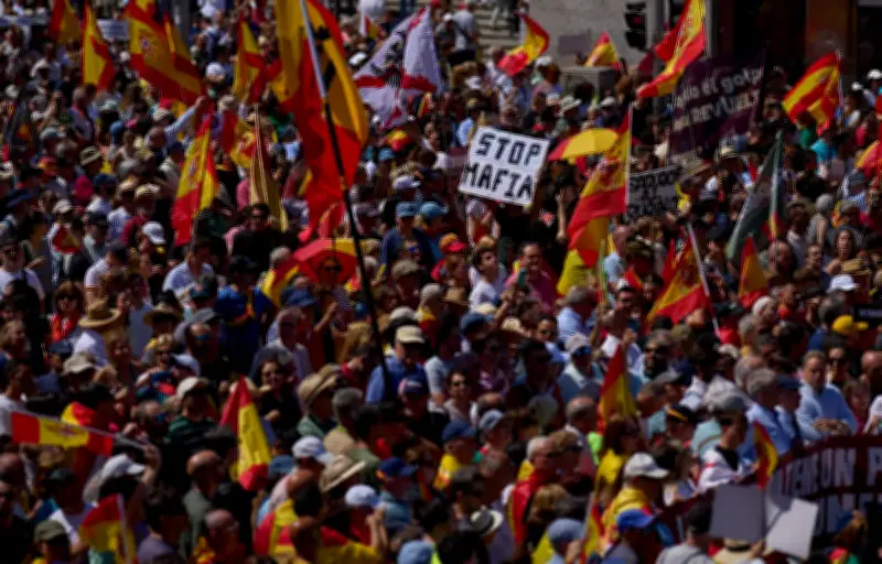 Manifestation à Madrid contre la corruption de Pedro Sánchez