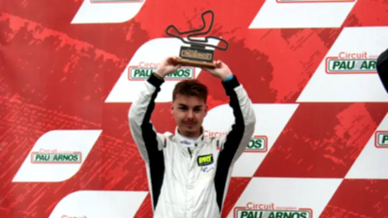 Manuel Garreta décroche un premier podium en Formule Renault 2.0