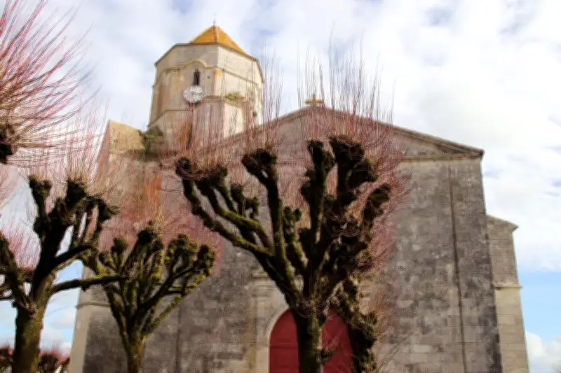 Marche interparoissiale à Saint-André-de-Lidon pour l'Ascension