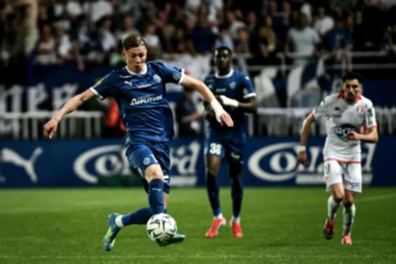 Mathys Detourbet quitte Troyes pour Monaco via Manchester City
