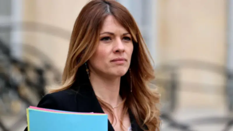 Maud Bregeon : « Patrick Bruel a le droit de se produire, mais je n'irais pas le voir »