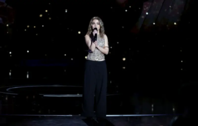 Melissa dévoile son premier single « Quoi faire de moi »