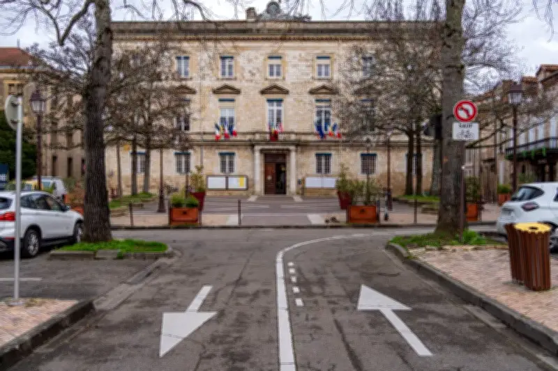 Menaces par lettres visant la mosquée, la mairie et les médias à Agen
