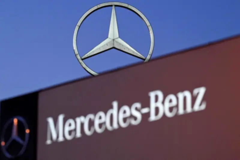 Mercedes-Benz n'exclut pas une entrée dans le secteur de l'armement