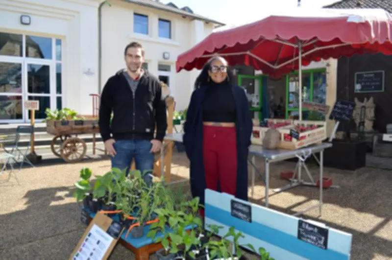 Miallet : le marché du mardi accueille l'ACI de Saint-Jory-de-Chalais