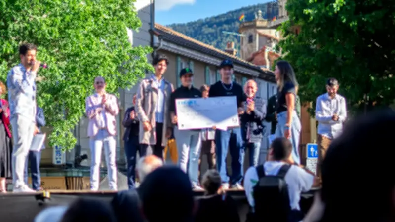Millau en fête : sportifs, Cali et rock pour une soirée inoubliable