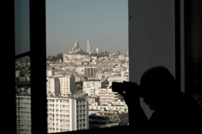 "Mille voisins" : plongée dans une tour de Babel parisienne