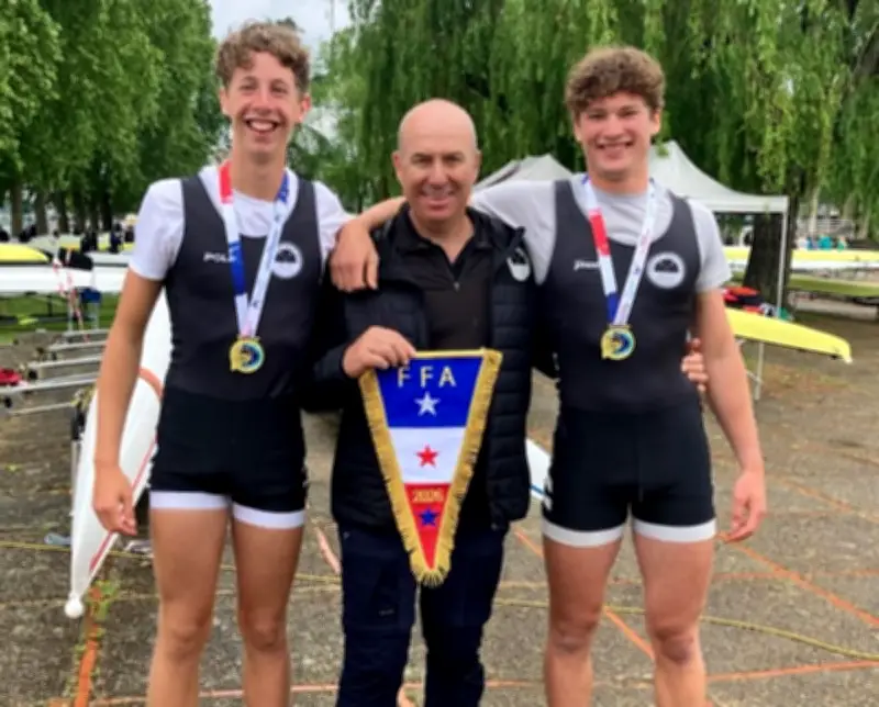 Mimizan brille aux championnats de France d'aviron : médaille d'or pour les juniors