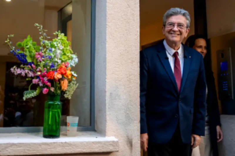 Mélenchon et la fosse commune : autopsie d'une controverse politique