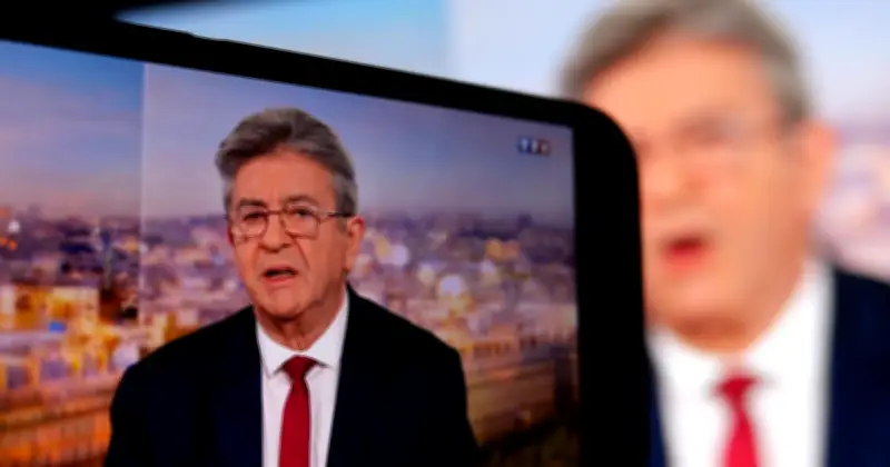 Mélenchon manipule l'opinion sur la dette publique