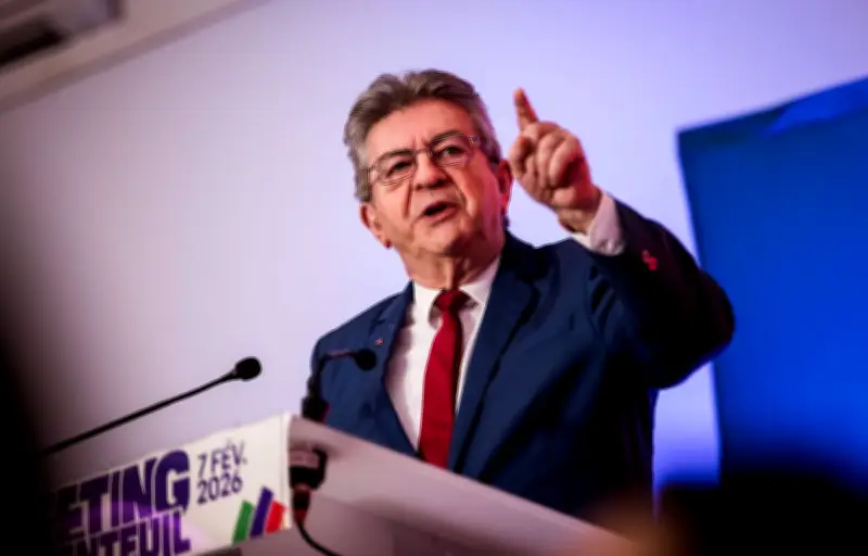 Mélenchon propose un "front du refus" contre les frappes américano-israéliennes sur l'Iran