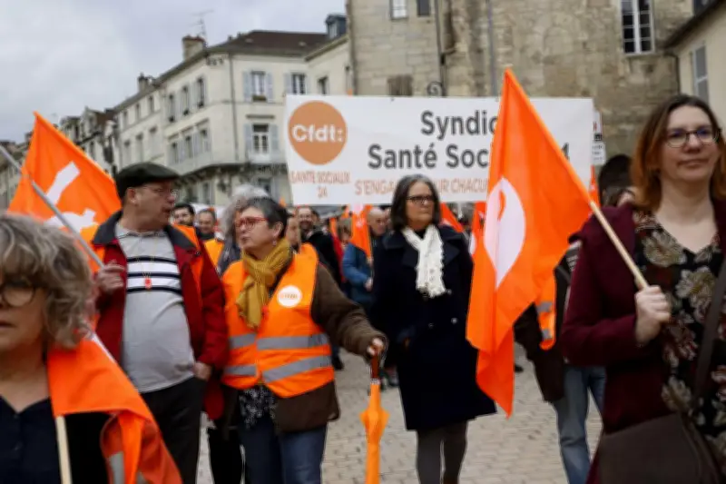 Mobilisation des syndicats du social à Périgueux pour des hausses de salaires