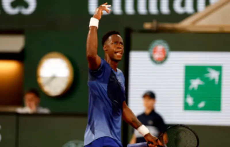 Monfils, une dernière à Roland-Garros entre combat et émotion