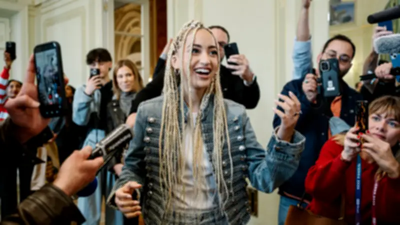 Monroe, 17 ans, représentante française à l'Eurovision 2026 : « Je n'ai pas le temps de regarder les pronostics »