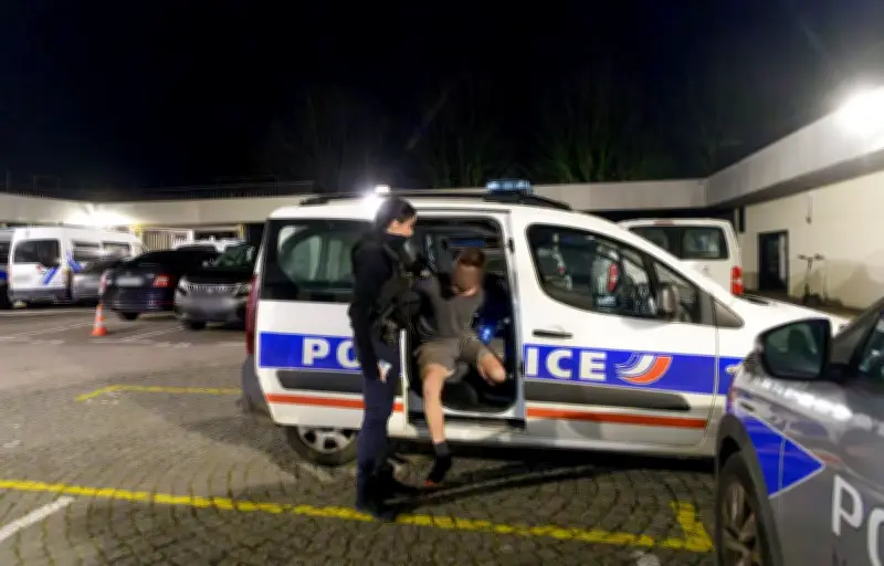 Montbéliard : heurts lors d'une manif lycéenne, enseignant blessé