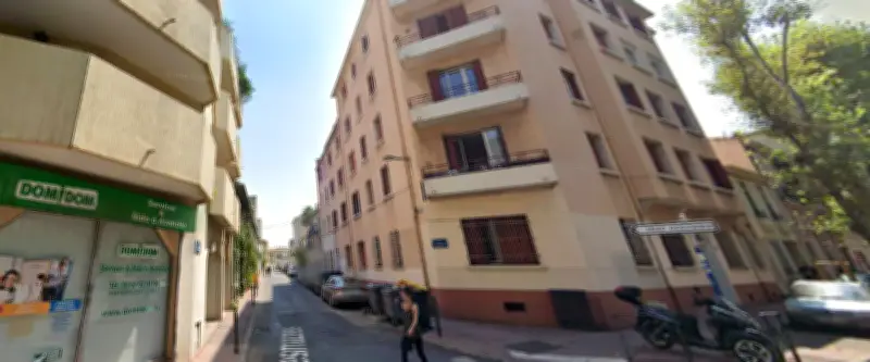 Montpellier : un homme chute du 4e étage, entre la vie et la mort