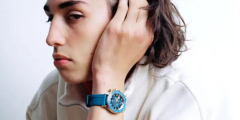 Montres de plongée : un talisman de virilité à l'ère numérique