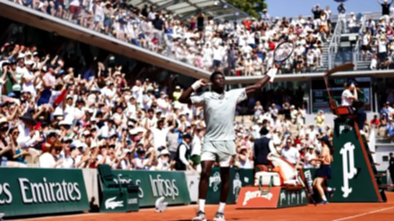 Moïse Kouamé, 17 ans, bat Cilic et bat un record de précocité à Roland-Garros