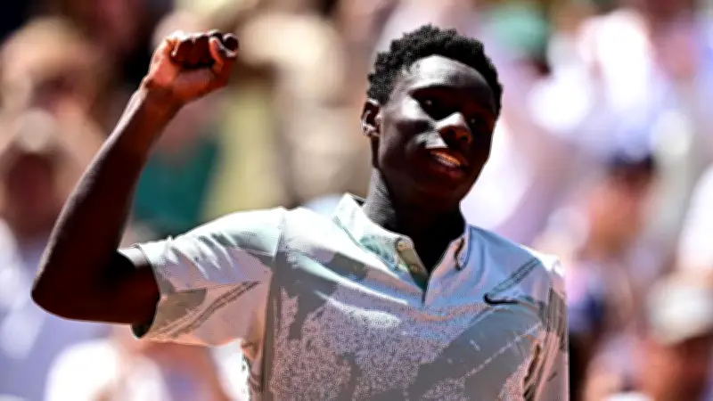 Moïse Kouamé, 17 ans, écrit l'histoire à Roland-Garros 2026