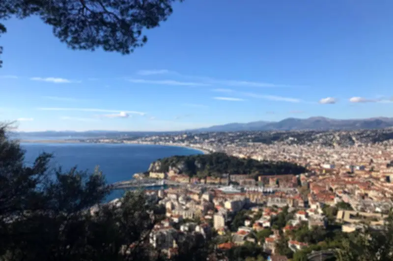 Météo Alpes-Maritimes : un jeudi ensoleillé avec jusqu'à 25°C
