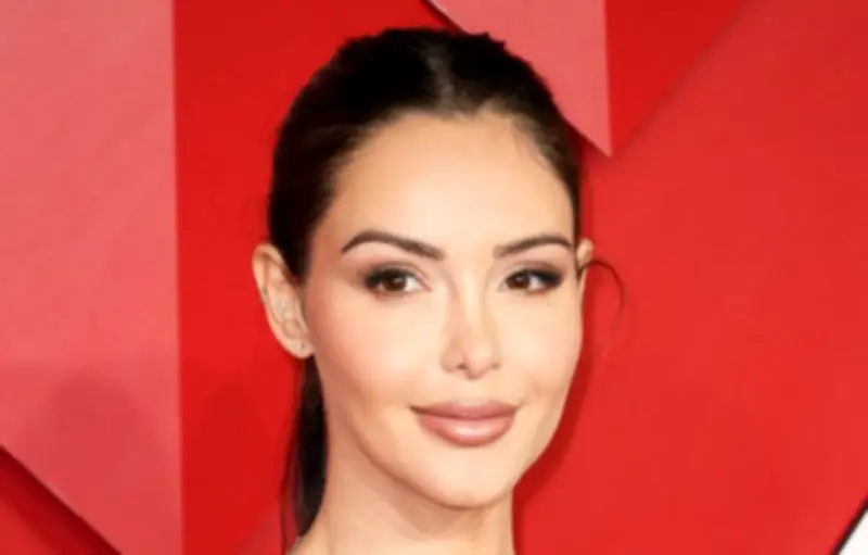 Nabilla annonce son rôle dans Scary Movie 6 avec une vidéo virale