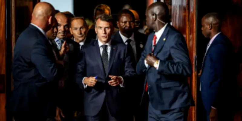 À Nairobi, l'opération séduction d'Emmanuel Macron