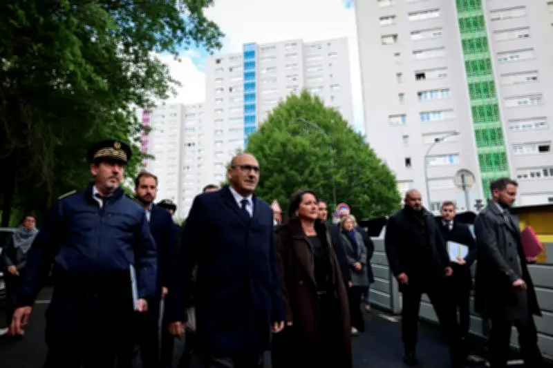 Nantes : un ado de 15 ans tué, le ministre promet de lutter contre le narcotrafic