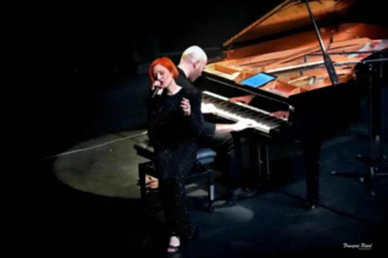 Natasha Saint-Pier en concert à Jonzac : un voyage musical intime