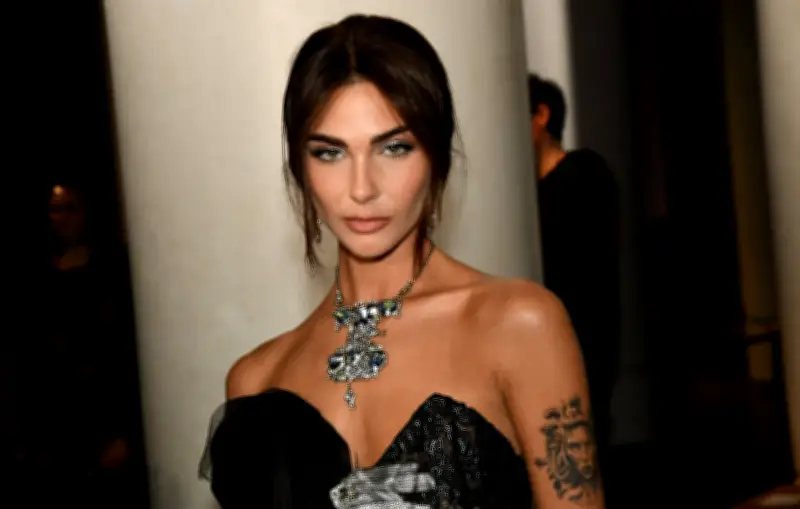 Nathanya Sion : l'addiction au botox et la quête de perfection