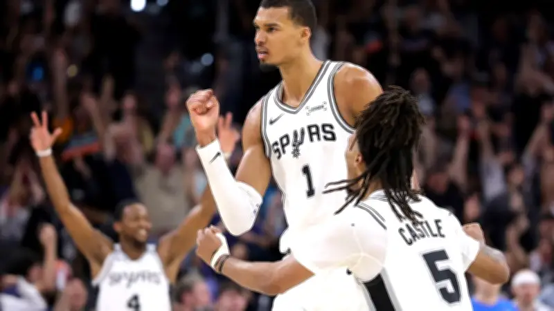 NBA : Wembanyama et les Spurs écrasent le Thunder, série à 2-2
