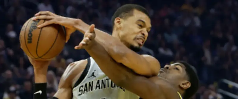 NBA : Wembanyama exclu pour un coup de coude, que risque-t-il ?
