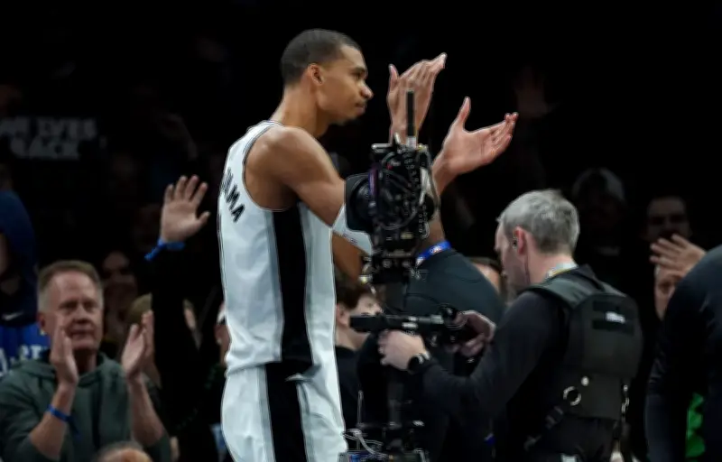 NBA : Wembanyama expulsé, les Spurs s'inclinent face aux Wolves