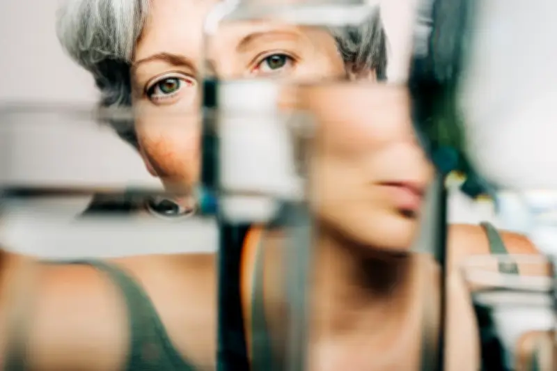 Neuroatypie après 40 ans : choc et soulagement d'un diagnostic tardif