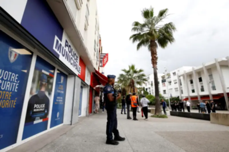 Nice : Éric Ciotti inaugure une antenne de police aux Moulins après la fusillade