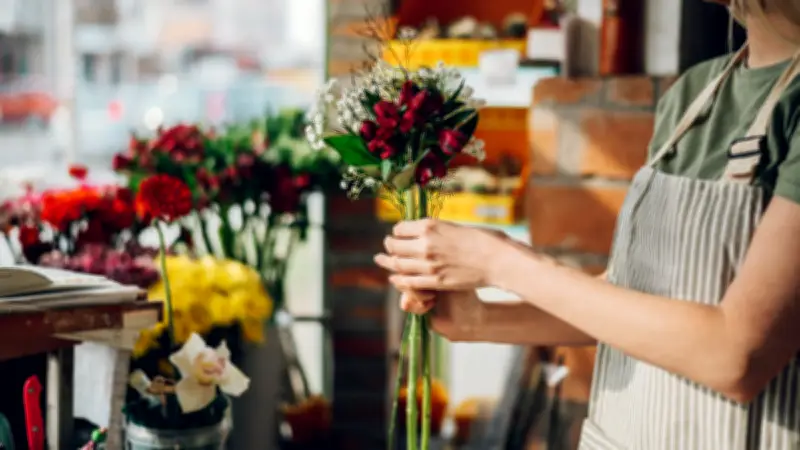 Nice : une fleuriste agressée voit sa harceleuse revenir une heure après son arrestation