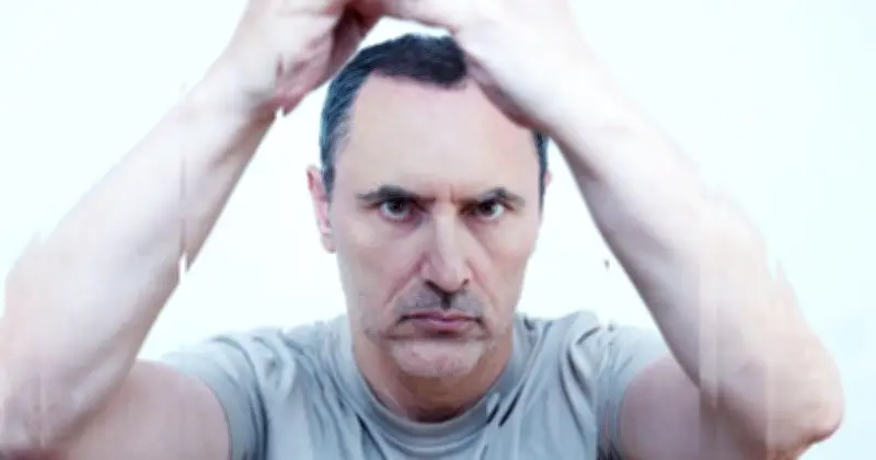 Nihilium : Mirwais signe une satire punk et dystopique