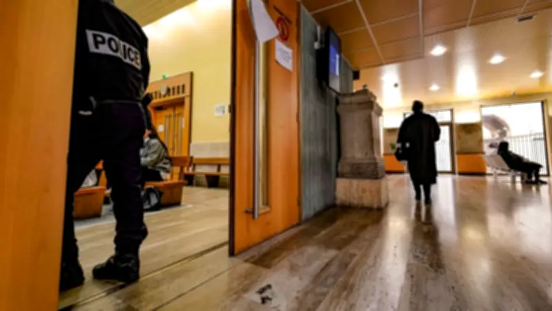 Nîmes : deux hommes condamnés à 5 et 6 ans de prison pour vol avec violences