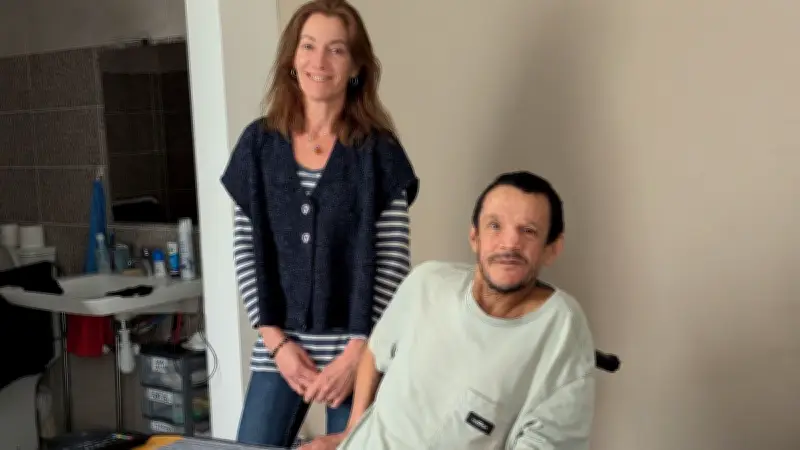 Nîmes : ex-SDF amputé, Nordine cherche désespérément un infirmier