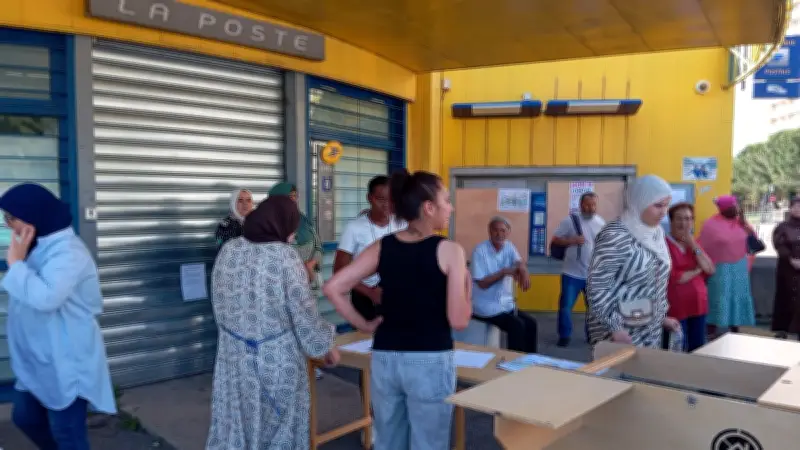 Nîmes : habitants et maire refusent la fermeture du bureau de Poste de Pissevin