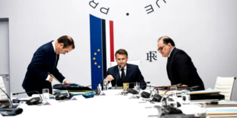 Nominations contestées : le Parlement s'oppose aux choix du président